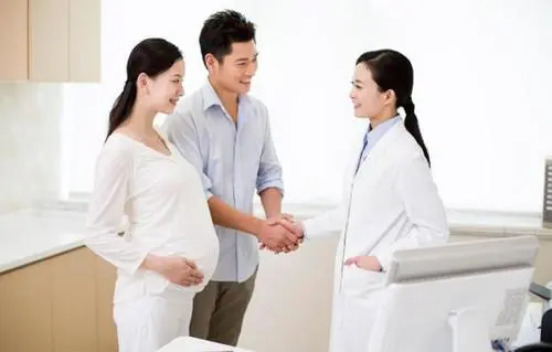 试管婴儿治疗中哪些需辅助孵化协助？